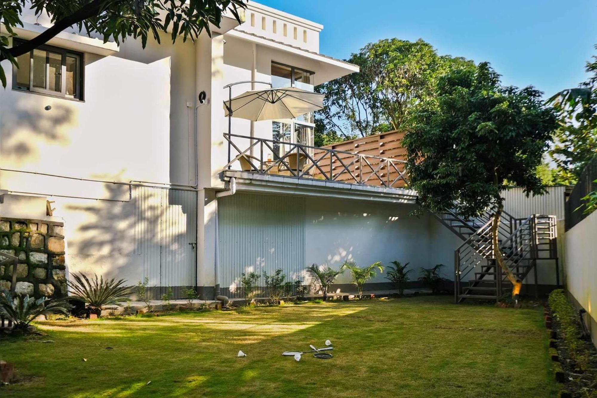 Villa Sierra Sky - Exquisite Elegant 4 Bedroom Villa Дехрадун Екстериор снимка