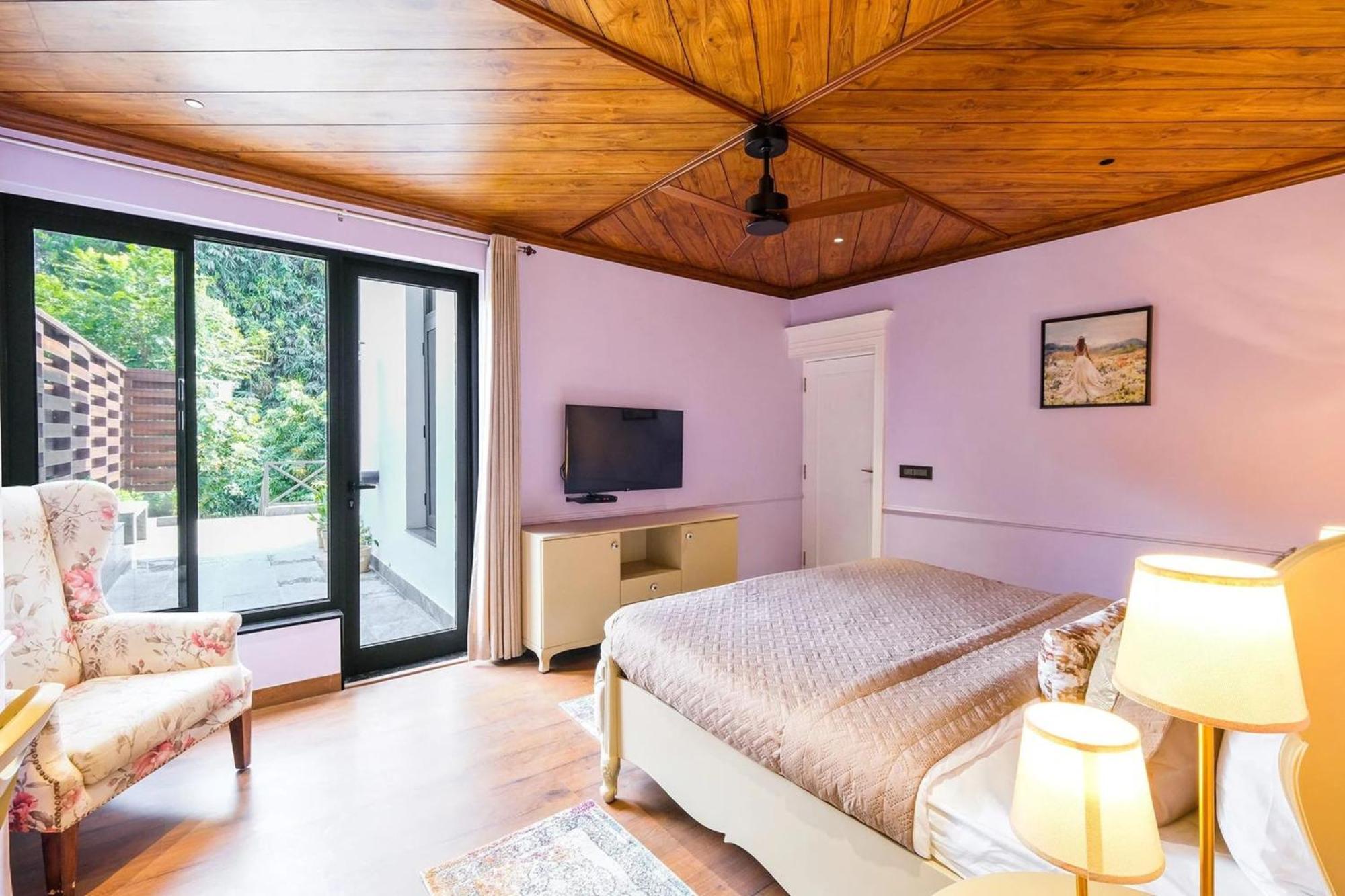 Villa Sierra Sky - Exquisite Elegant 4 Bedroom Villa Дехрадун Екстериор снимка